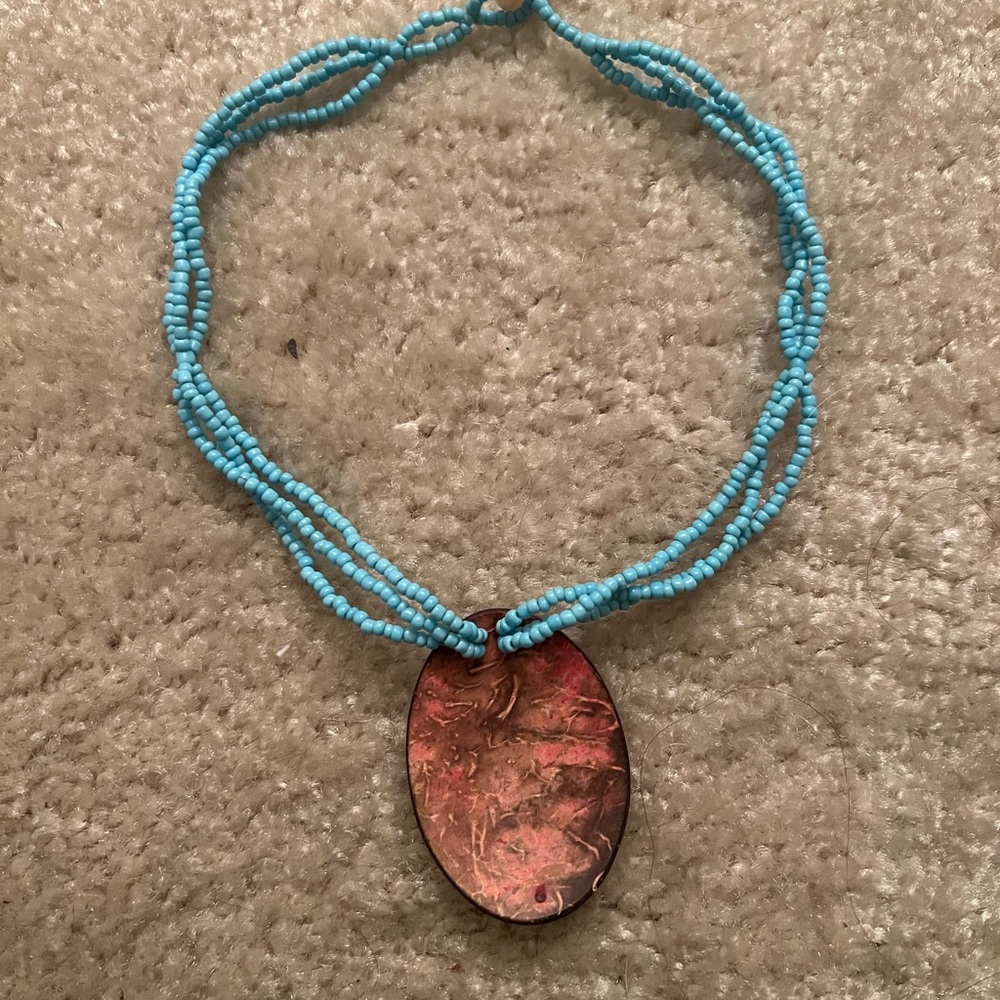 Baby Blue Red Necklace Coconut Fossil Shellacked - Picture 2 of 3